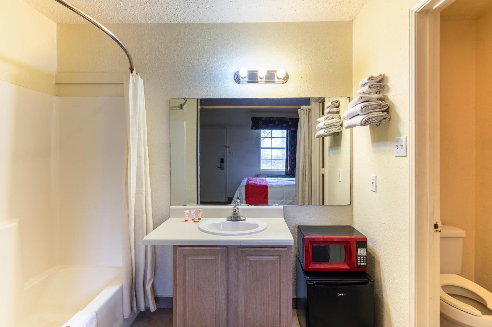 Oyo Hotel Decatur Tx Hwy 287 Northwest מראה חיצוני תמונה